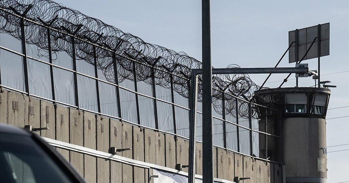 İsrail Hapishanelerindeki Filistinli Esir Sayısı 9 Bin 500'ü Aştı