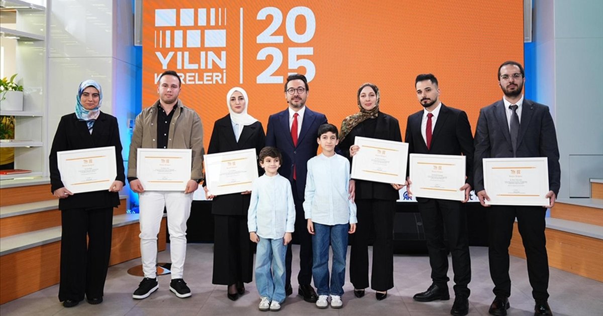 AA'nın 'Yılın Kareleri' oylamasında ödüller verildi