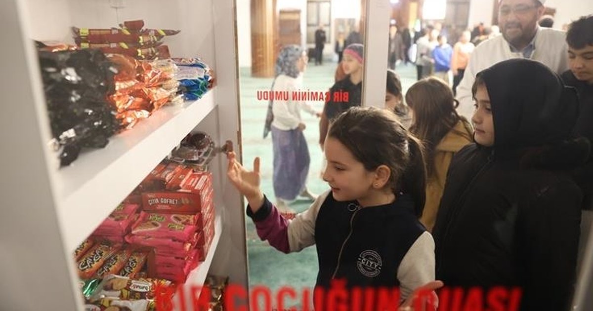 Kırklareli'nde Çocuk Market ile Camilere İlgi Artıyor