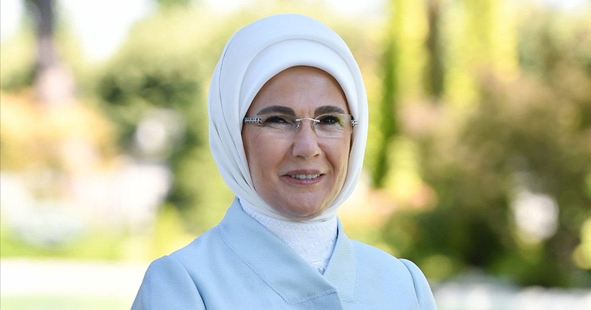 Emine Erdoğan'dan Kadir Gecesi mesajı