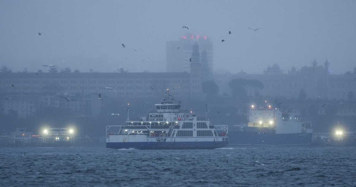 İstanbul'da sis etkili oldu