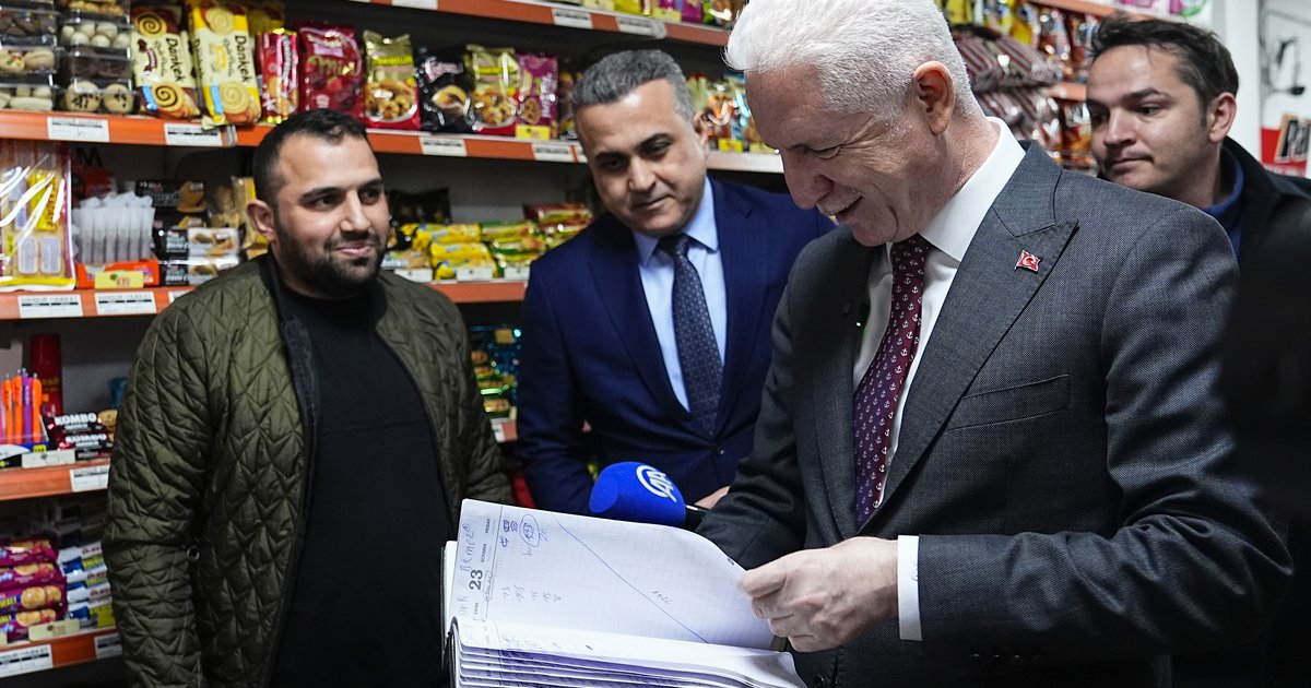 Zimem Defteri geleneği yaşatıldı: 32 bin ailenin borcu kapatıldı