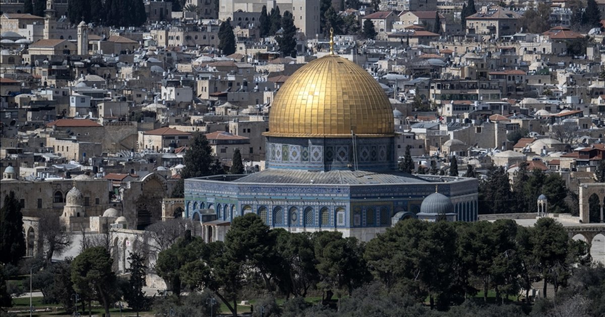 İsrail kısıtlamaları Mescid-i Aksa'yı etkiledi