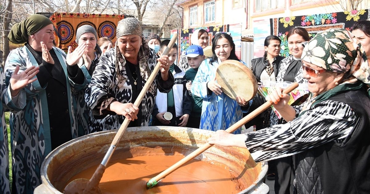 Özbekistan'da Nevruz sümelek geleneği