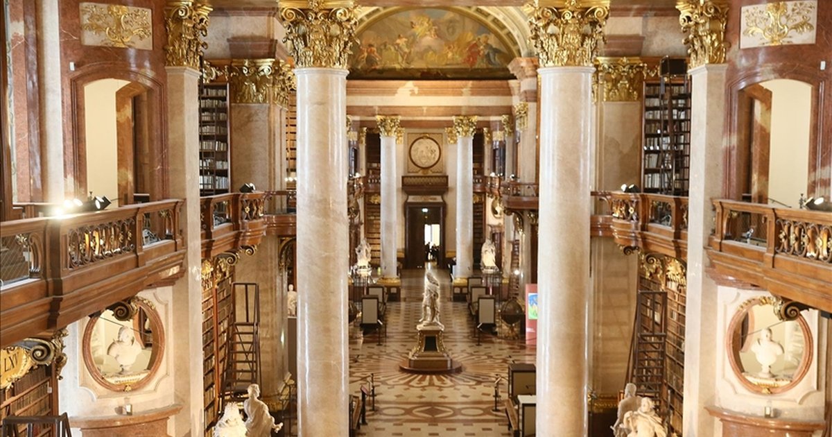 Avusturya Ulusal Kütüphanesi'nin Devlet Salonu