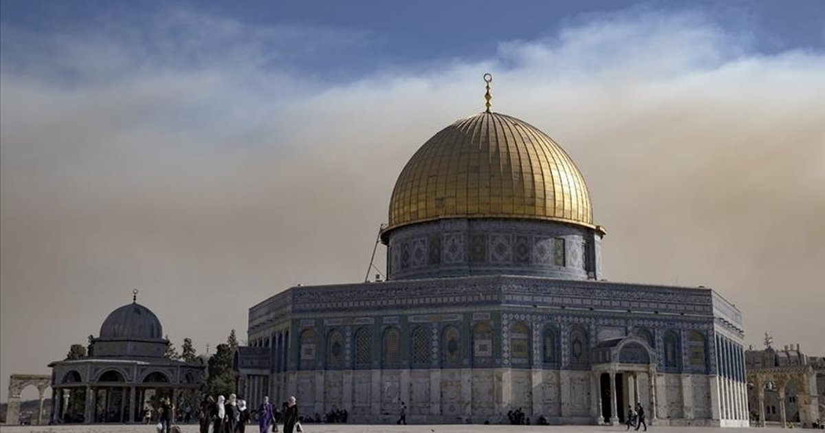 İsrail Mescid-i Aksa'yı yerleşimcilerin baskınlarına açıyor