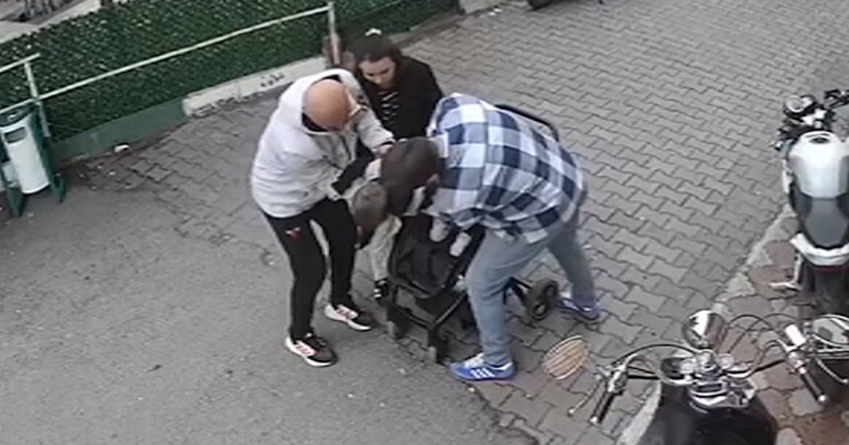 Kırklareli'nde çocuk soluk borusuna kaçan oyuncak parçası kurtarıldı