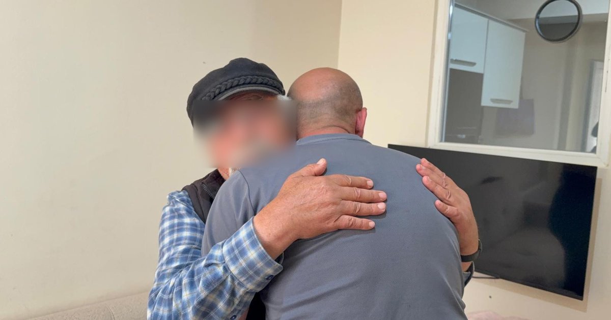 İyilik yapan baba oğul dolandırıcılık suçundan cezaevinde