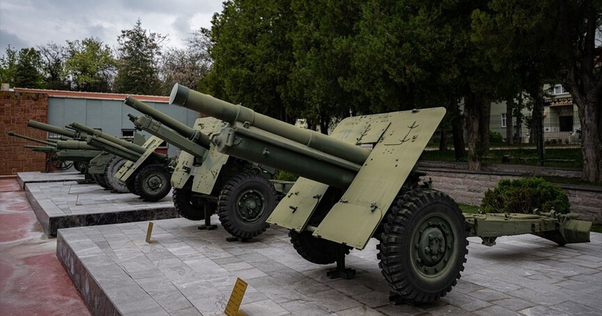 Topçu ve Füze Okulu Komutanlığı Müzesi AA'ya açıldı