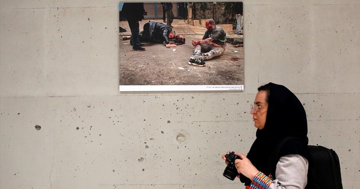 Tahran'da ABD-İsrail saldırılarına ilişkin fotoğraf sergisi