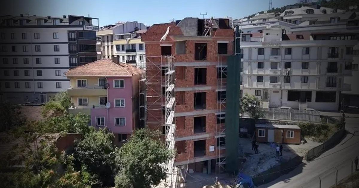 Çekmeköy'deki eğri bina görüntüsünün sırrı