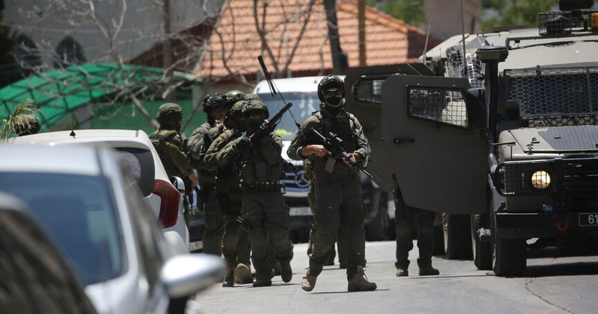 İsrail ordusu Batı Şeria'da insani yardım derneğini kapattı
