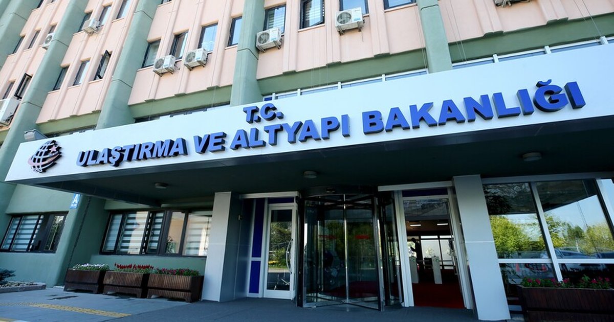 Uçak kaçırılma kodu sonrası Türk hava sahasına giren uçağa açıklama